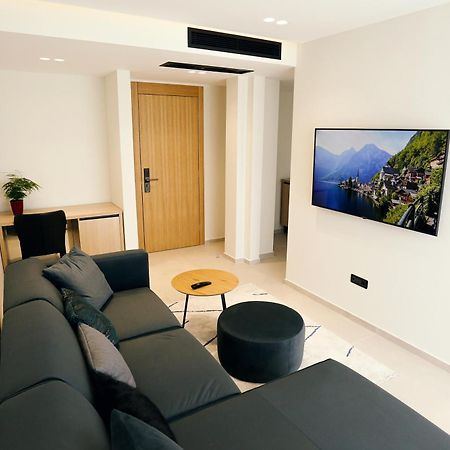 Hotel 12 Gjakova ภายนอก รูปภาพ